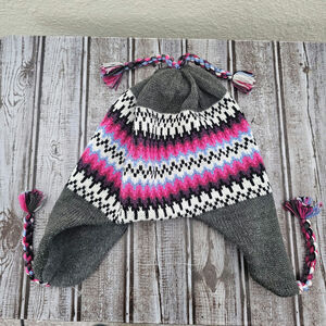 LL Bean aztec wool blend beanie winter hat tassels pom pink and gray chevron
